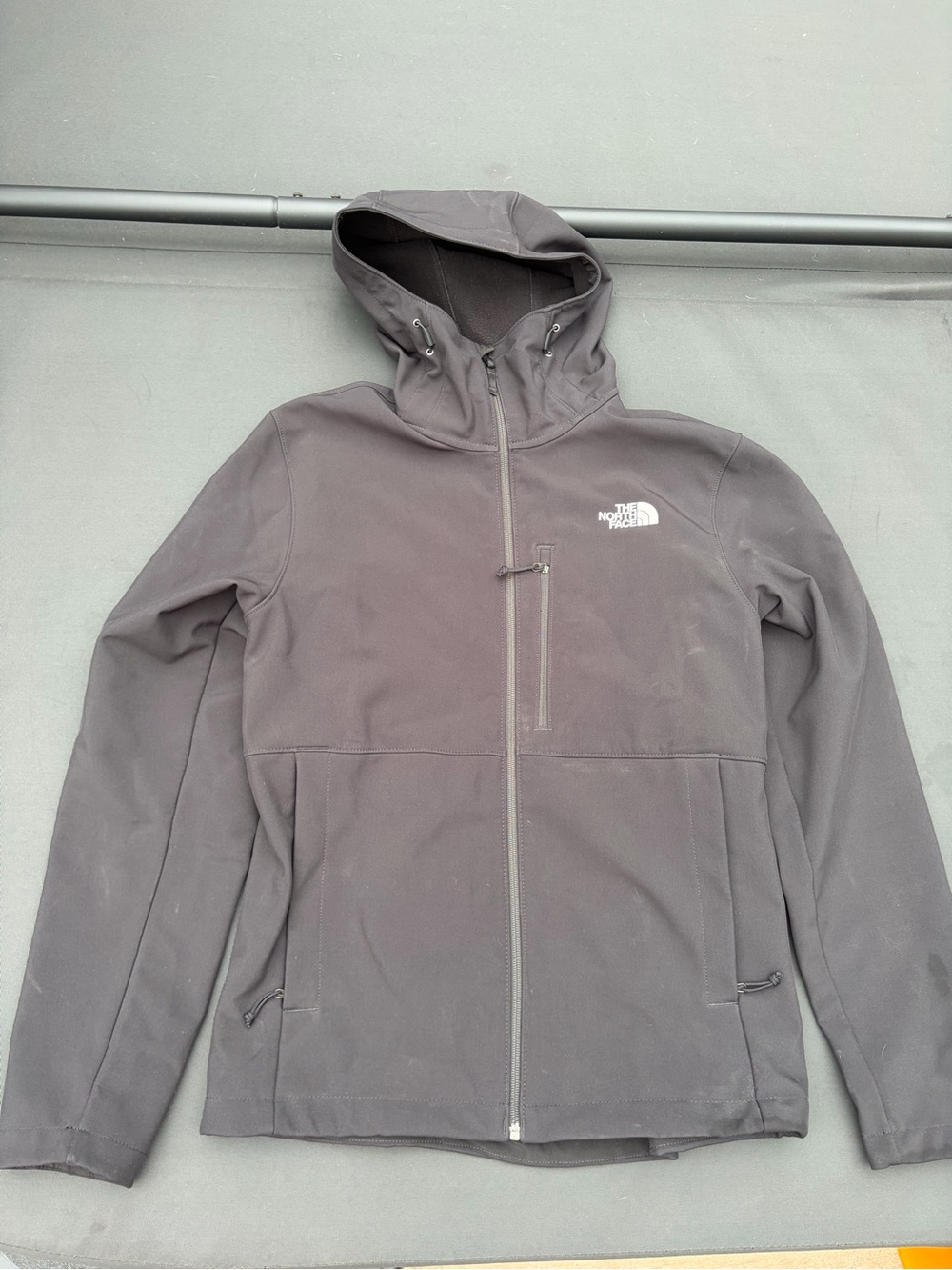 The North Face Men’s Hooded Windwall Softshell Jacket Black
